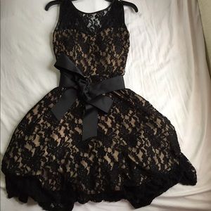 Black lace dress